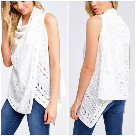 LAST ONE❗SKIES ARE BLUE Chic Crochet Overlap Vest - Picture 3 of 6